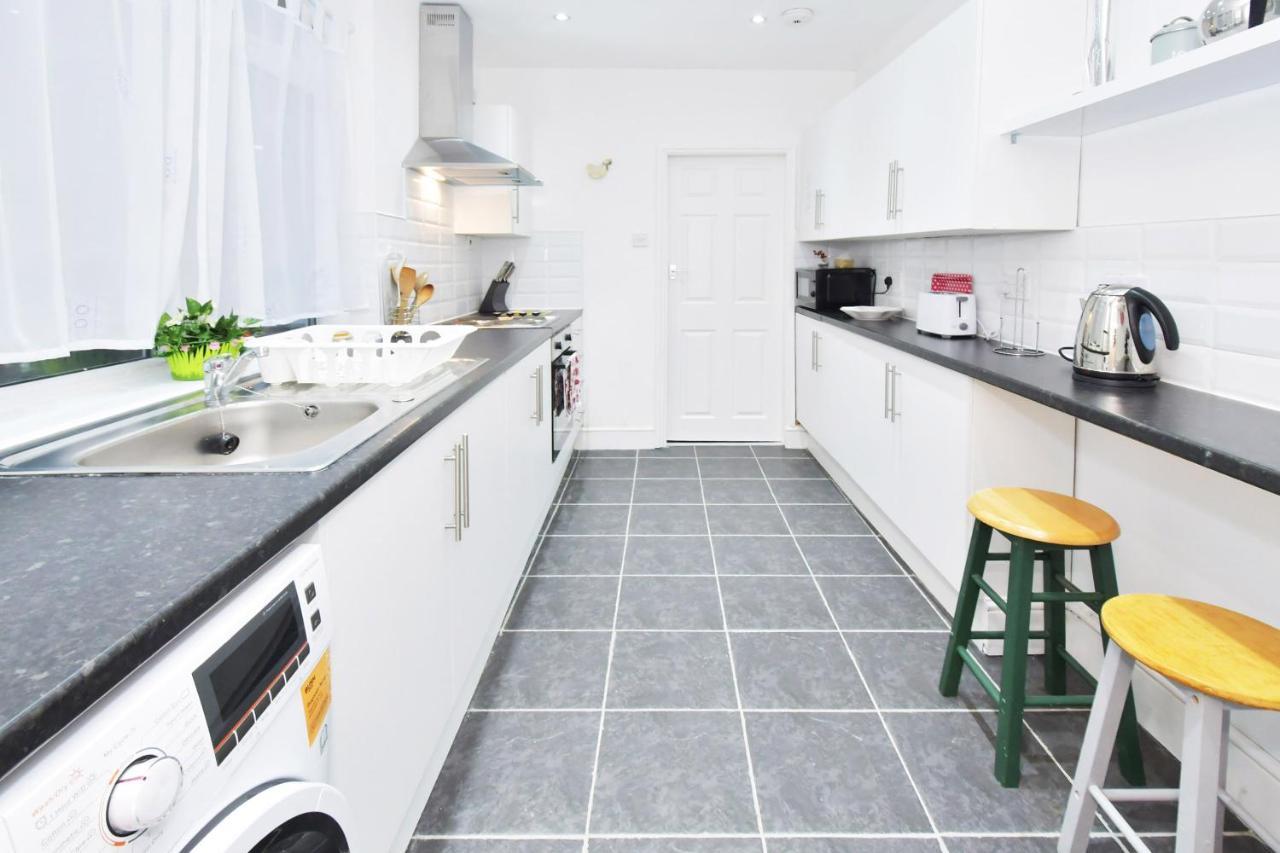 Townhouse @ Hanley Road Stoke Экстерьер фото