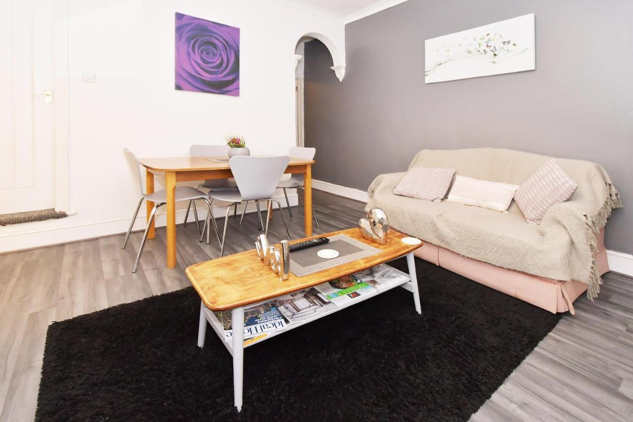 Townhouse @ Hanley Road Stoke Экстерьер фото