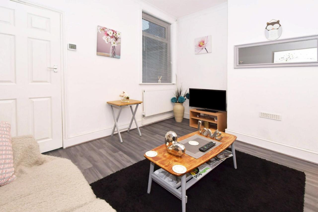 Townhouse @ Hanley Road Stoke Экстерьер фото