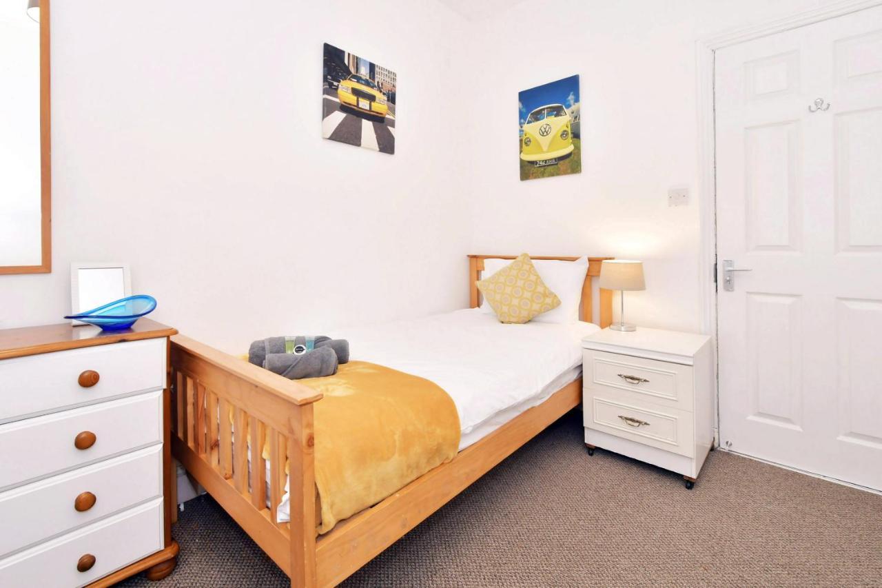 Townhouse @ Hanley Road Stoke Экстерьер фото